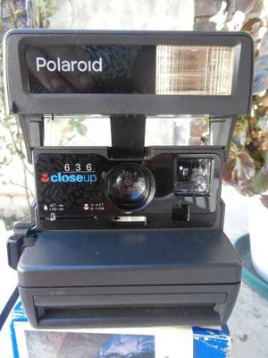 Cámara Polaroid 636 Closeup