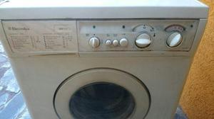 Lavasecarropas Electrolux We1000