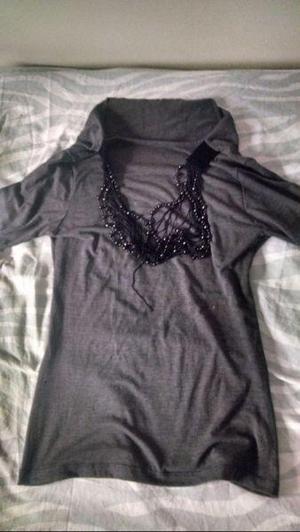 Vendo lote de ropa de mujer, precio x lote