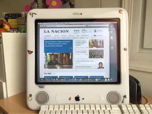 Apple Emac 64