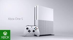 Xbox One S 500gb + Fifa 17 + 2 Joystick Grantia