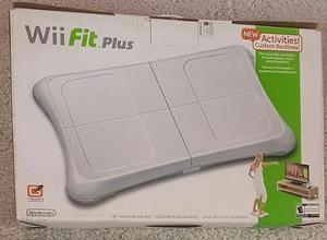 Wii Fit Plus + Juego De Regalo