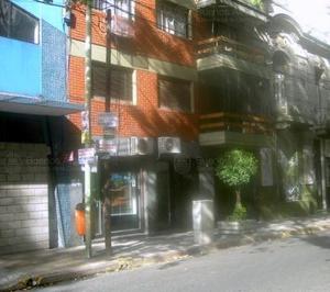 FLORES COMERCIAL, IDEAL INVERSIÓN; HOY PELUQUERÍA FEMENINA