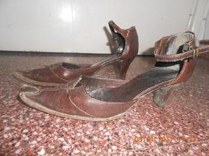 Zapatos marrones taco chupete