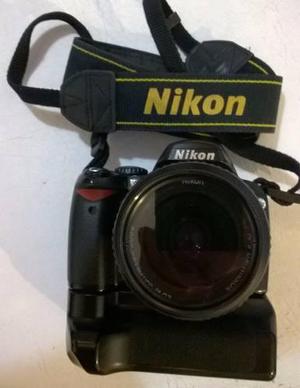 Camara Nikon D40x Lente 18-55 + Grip + 2 Baterias + Memoria