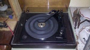 Tocadisco con tapa