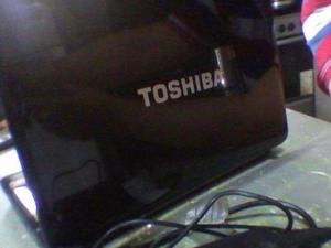 Vendo notebook toshiba