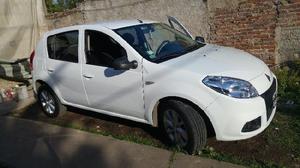 Renault Sandero 2012 Full con llantas de 16 original