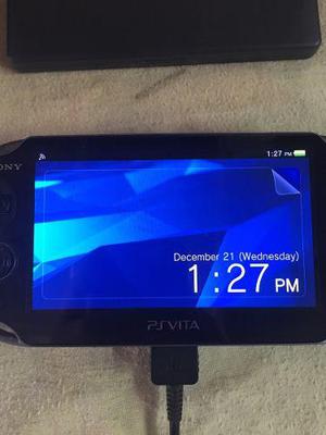 Playstation Vita - Completisima! - 3 Juegos + 32gb + Funda