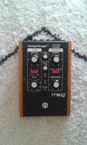 Moog Moogerfooger 12 Stage Phaser Mf 103