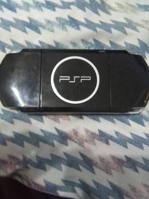 Playstation Portátil + Memoria 2gb Y Cargador