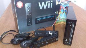 Consola Nintendo Wii, Dos Controles Y 7 Juegos