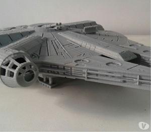 Impresion 3D del Millennium Falcon de Star Wars 30 x 5 Cms