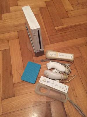 Nintendo Wii Con Controles Y Juegos En Disco Rígido Usb