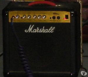 Equipo para guitarra Marshall MG15