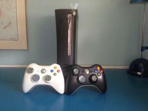 Xbox 360 + 2 Joysticks + Hdmi + Trafo