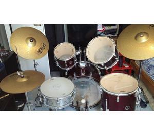 Bateria Sonor 5 Cuerpos Poco Uso Excelente Estado