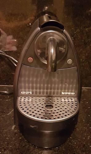 Cafetera Nespresso Krups Essenza