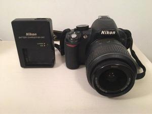 Cámara Réflex Nikon D3100 Con Estuche Y Cargador 18-55 Mm