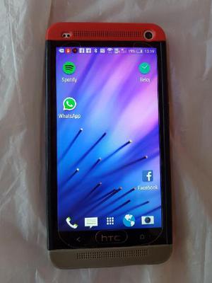 HTC ONE M7 liberado con protector plastico solido.