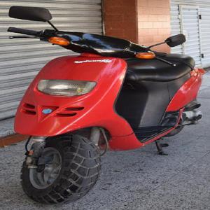 VENDO scooter Piaggio Typhoon 50 MOD 98 $12.000 TODOS LOS
