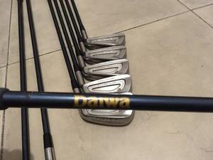 Palos De Golf Daiwa Twin Cut Sole-hi Trac Tcs