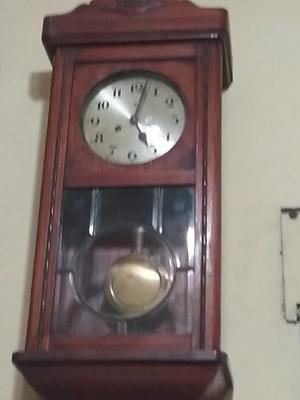 Reloj Junghans De Pared C/vitraux