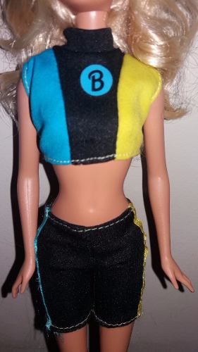 Ropa Barbie Malla Surfer 90s Mattel Barbie's Bazaar