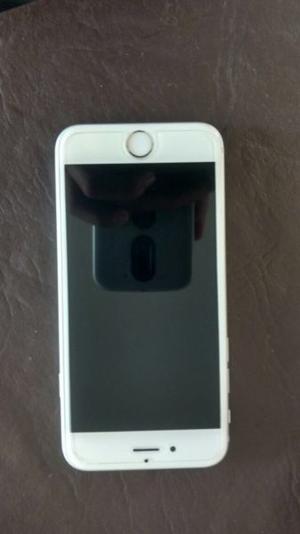 Iphone 6s 32gb silver+ 3 fundas(una que lo carga)+ vidrio