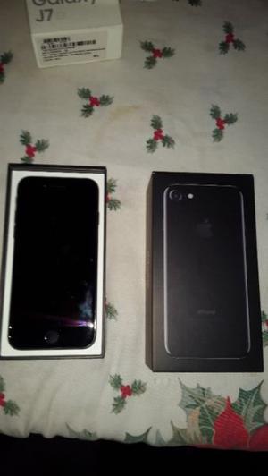 Iphone  gb Jet Black