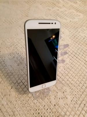 Moto g4 Plus 32gb.