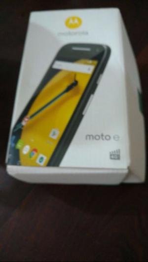 Motorola E segunda generación como nuevo! (claro)