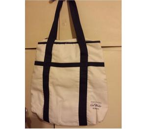 Bolso de tela blanca