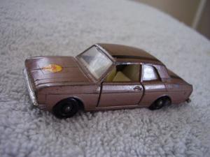 Ford Cortina Matchbox N* 25