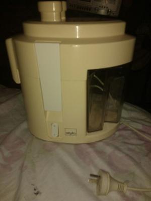 Extractor De Jugo Y Pulpa Stylo