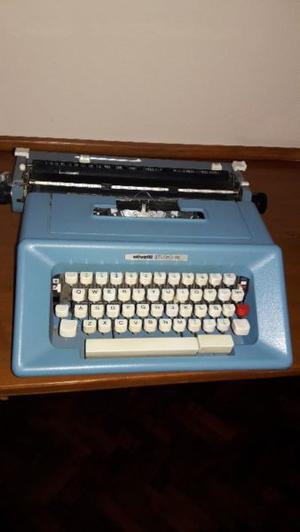 Maquina de escribir OLIVETTI Studio 46