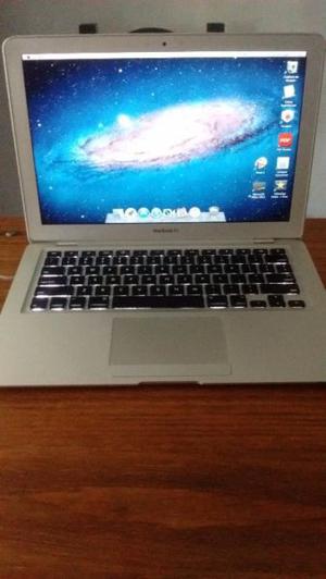 Apple Mac Book Air Intel Core 2 Duo IMPECABLE!!