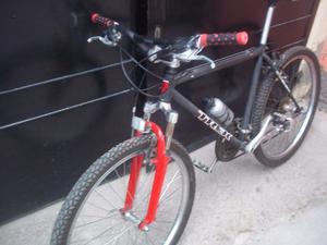 VENDO BICICLETA MOUNTAIN BIKE