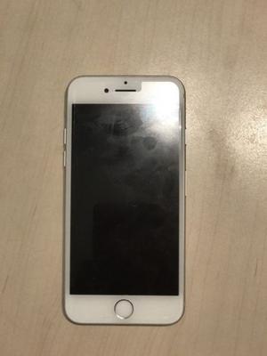 Vendo iPhone 7 silver 128 GB