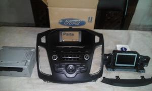 EQUIPO DE AUDIO COMPLETO FORD FOCUS SE PLUS AT 