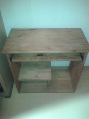 escritorio pc de madera
