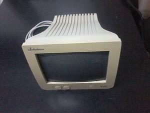 9" SUPER VGA. Monochrome Monitor. En muy buenas condiciones!