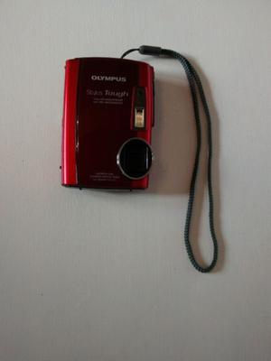 VENDO CAMARA DIGITAL TAMBIÉN ES PARA AGUA