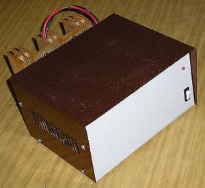fuente de alimentación 13,8 volts - 10 amp.
