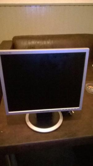 monitor samsung syncmaster 740n