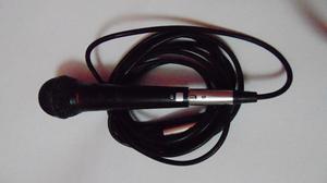 Micrófono con cable Peavey pvi 100