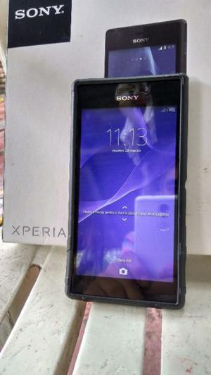 Sony Xperia M2 en caja (detalle menor)