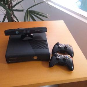 xbox 360 + kinectic+ 2 joystick usada