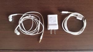Cargador, Cable USB y Auriculares Samsung S4
