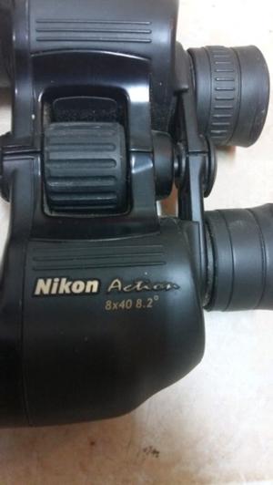 Vendo Benicular Marca Nikon Action. 8x40. Nuevo.